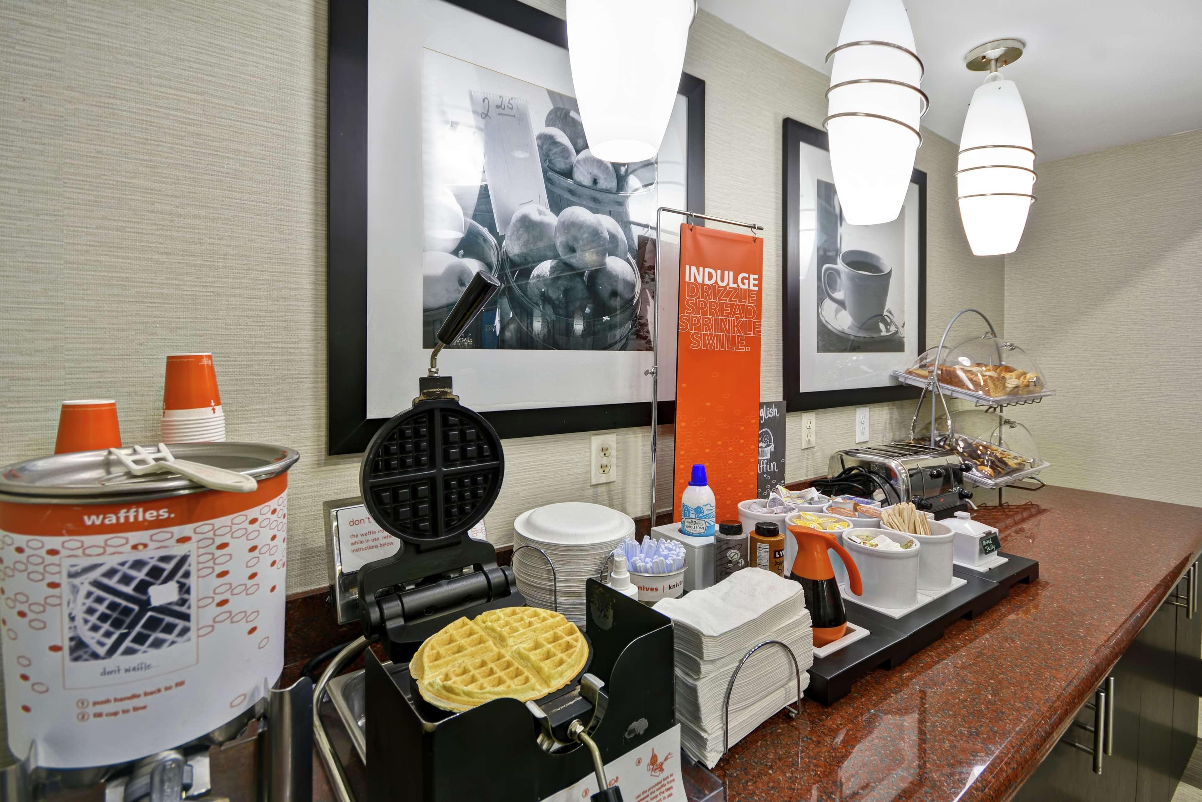 Hampton Inn & Suites Corpus Christi I-37 - Navigation Boulevard Екстериор снимка