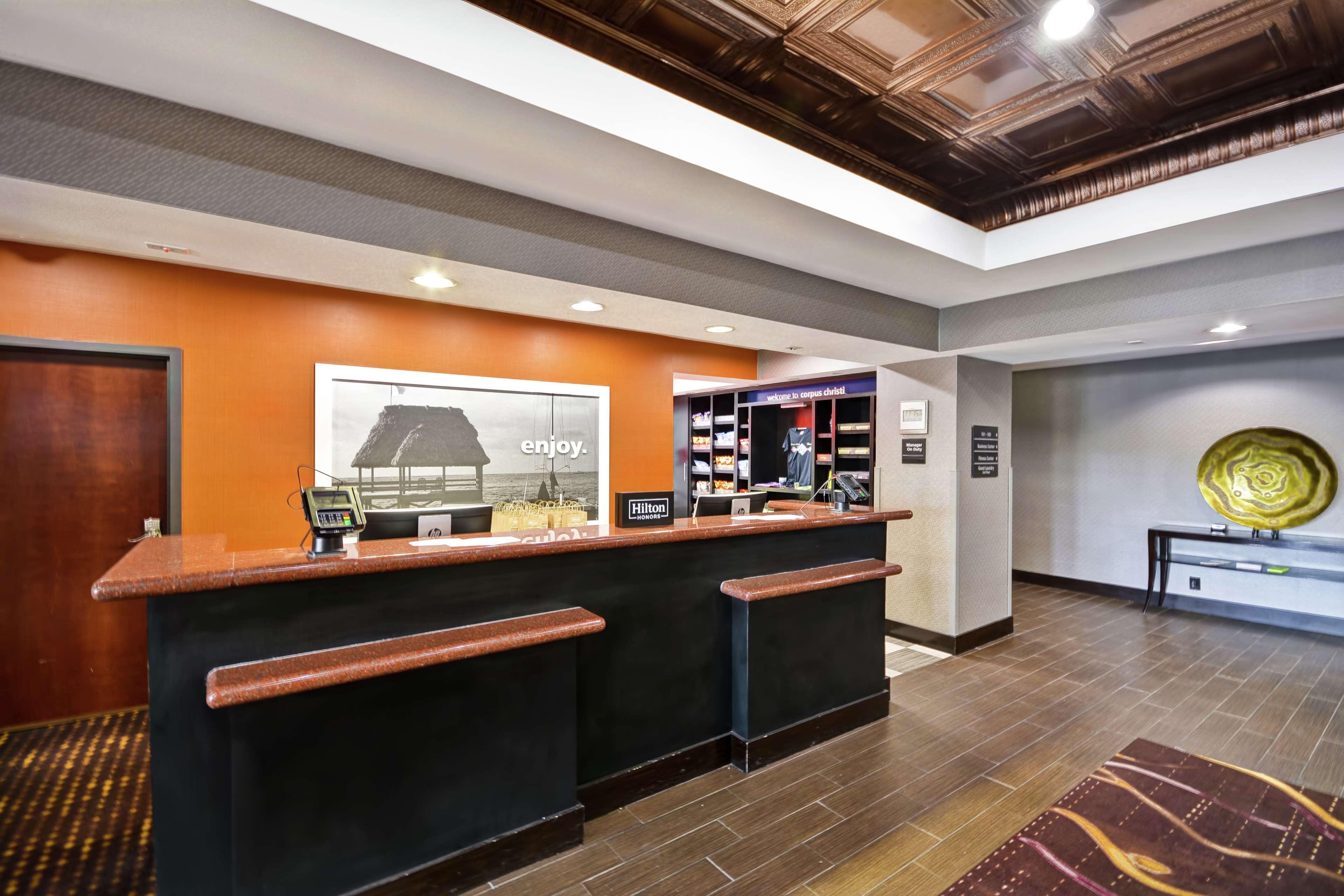 Hampton Inn & Suites Corpus Christi I-37 - Navigation Boulevard Екстериор снимка